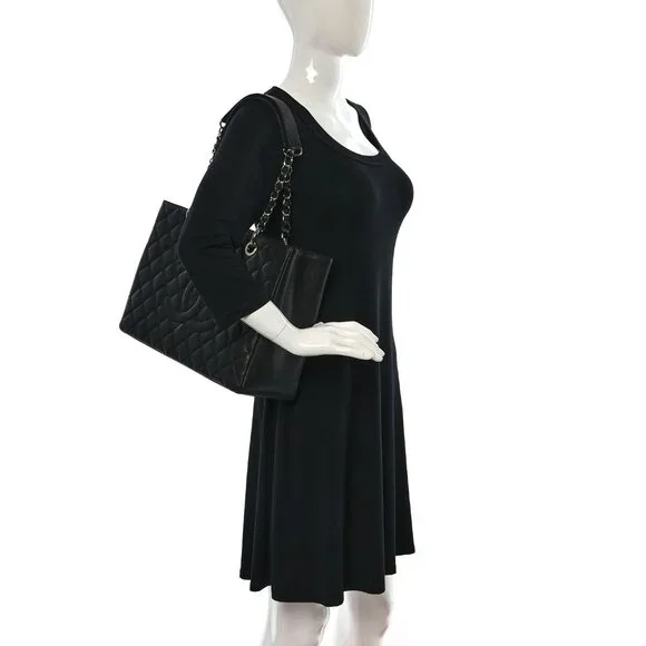 Authentic CHANEL GST Caviar Grand Shopping Tote Quilted Chain Shoulder Bag Purse